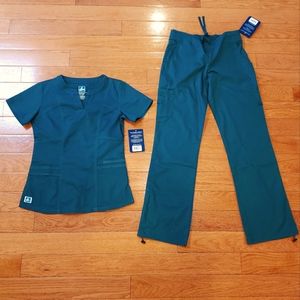 Adar Medical: Nurses Scrub Set.